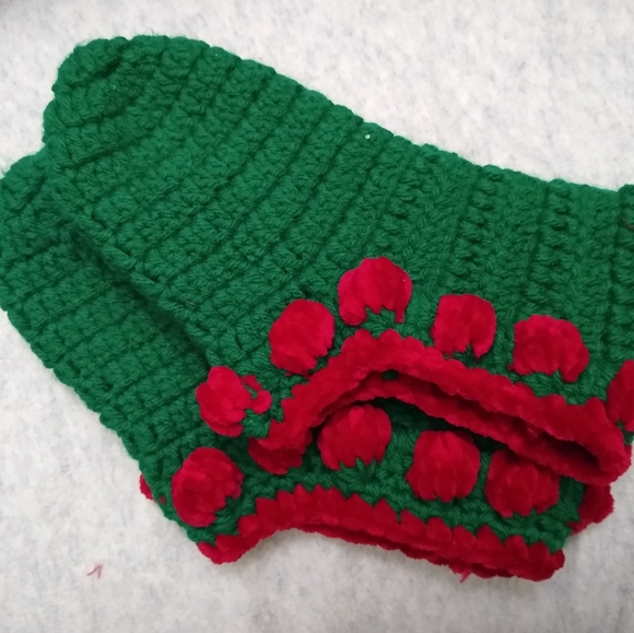 Strawberry sleepers, Handmade crochet - Picture 3 of 8